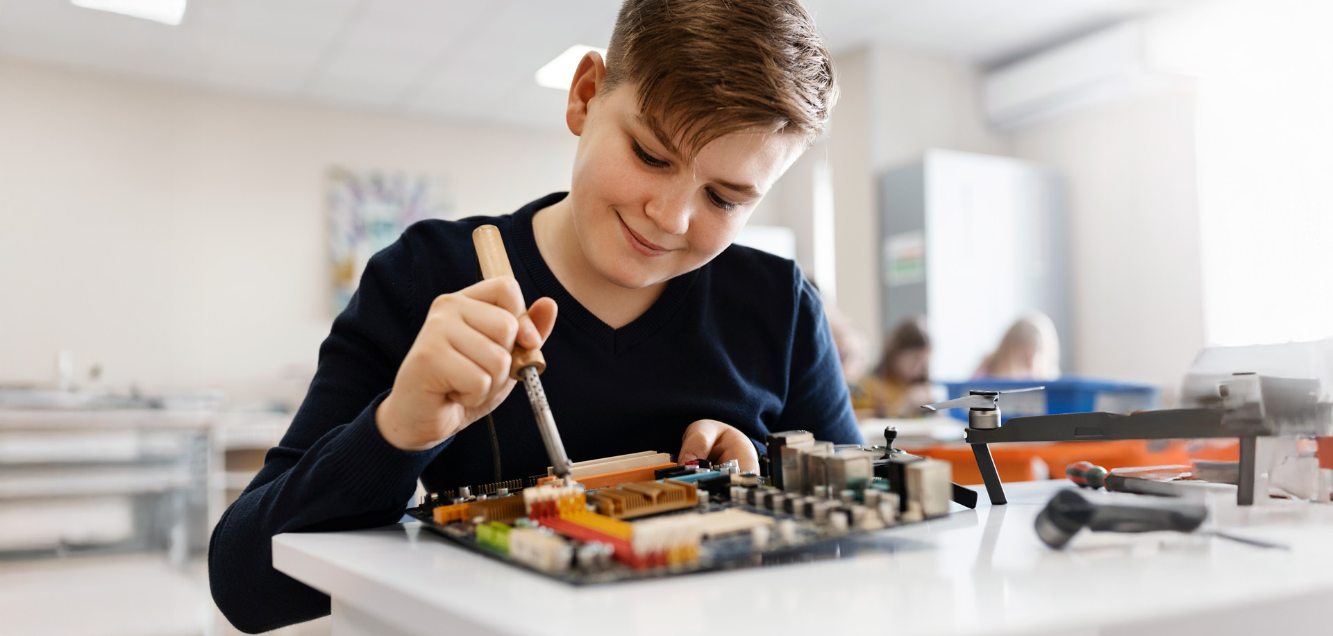 15 DE NOV | Día de la educación técnica