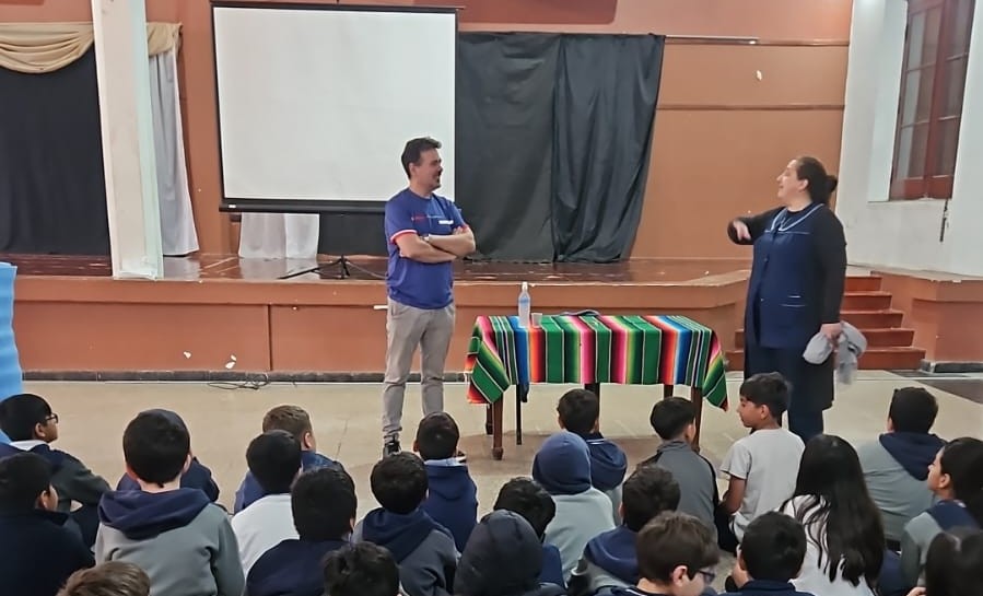 Nueva visita al Colegio Pío X con Germán Fessia