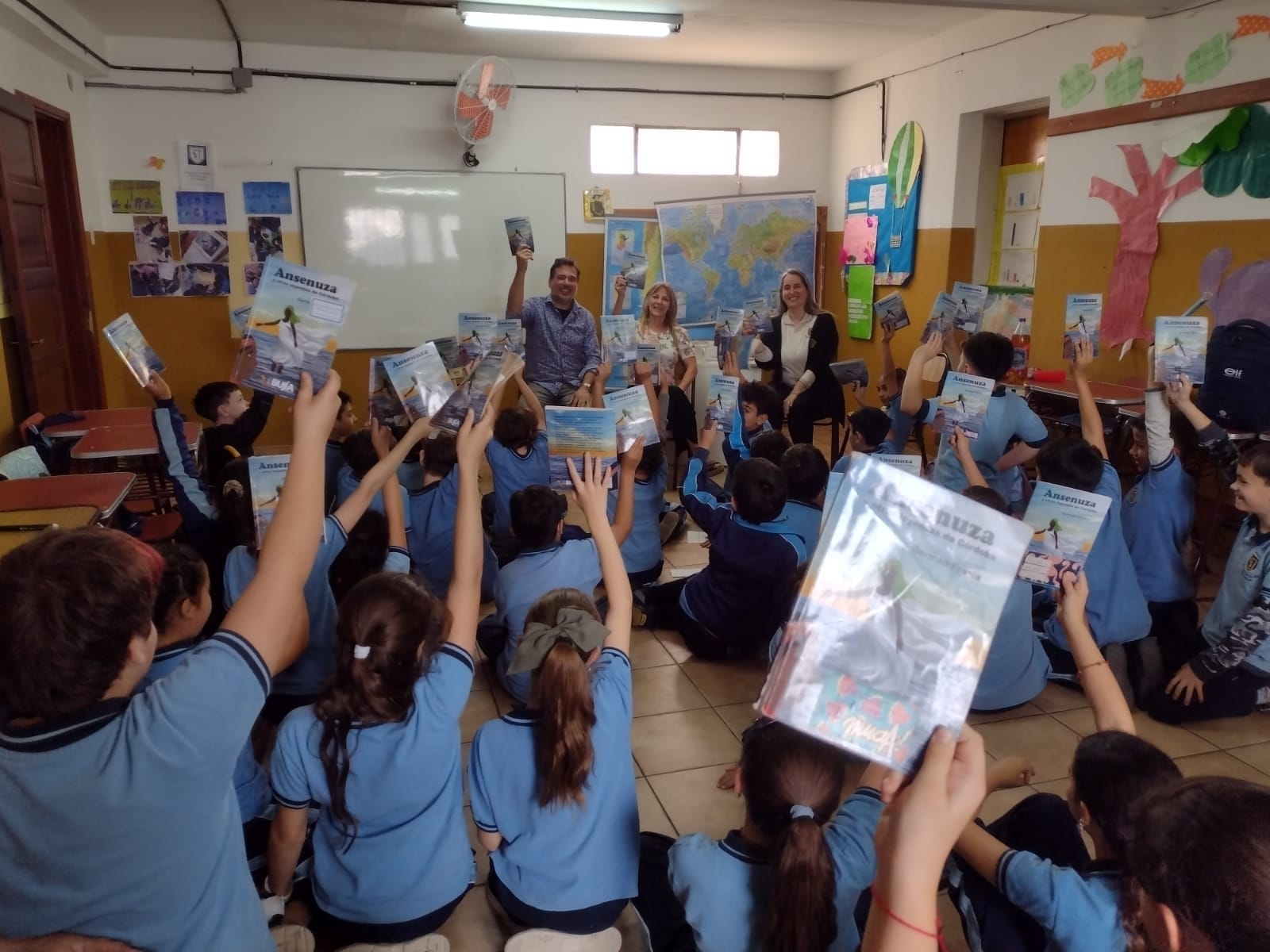 BUJÍA y uno de sus autores, presentes en Valle Hermoso